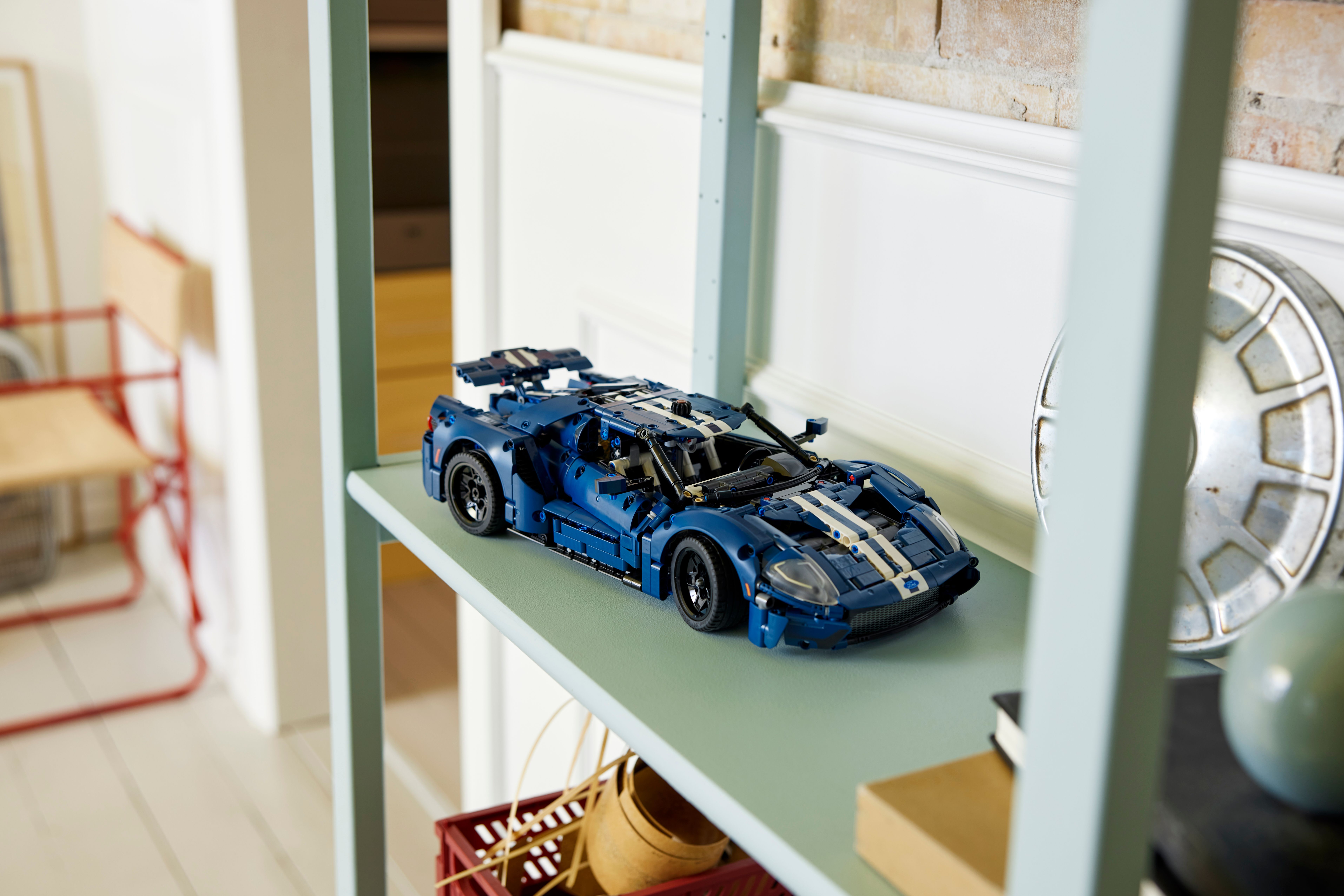 Picture of LEGO Technic 42154 2022 Ford GT