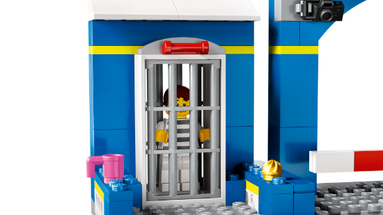 Picture of LEGO City 60370 Police Station Chase