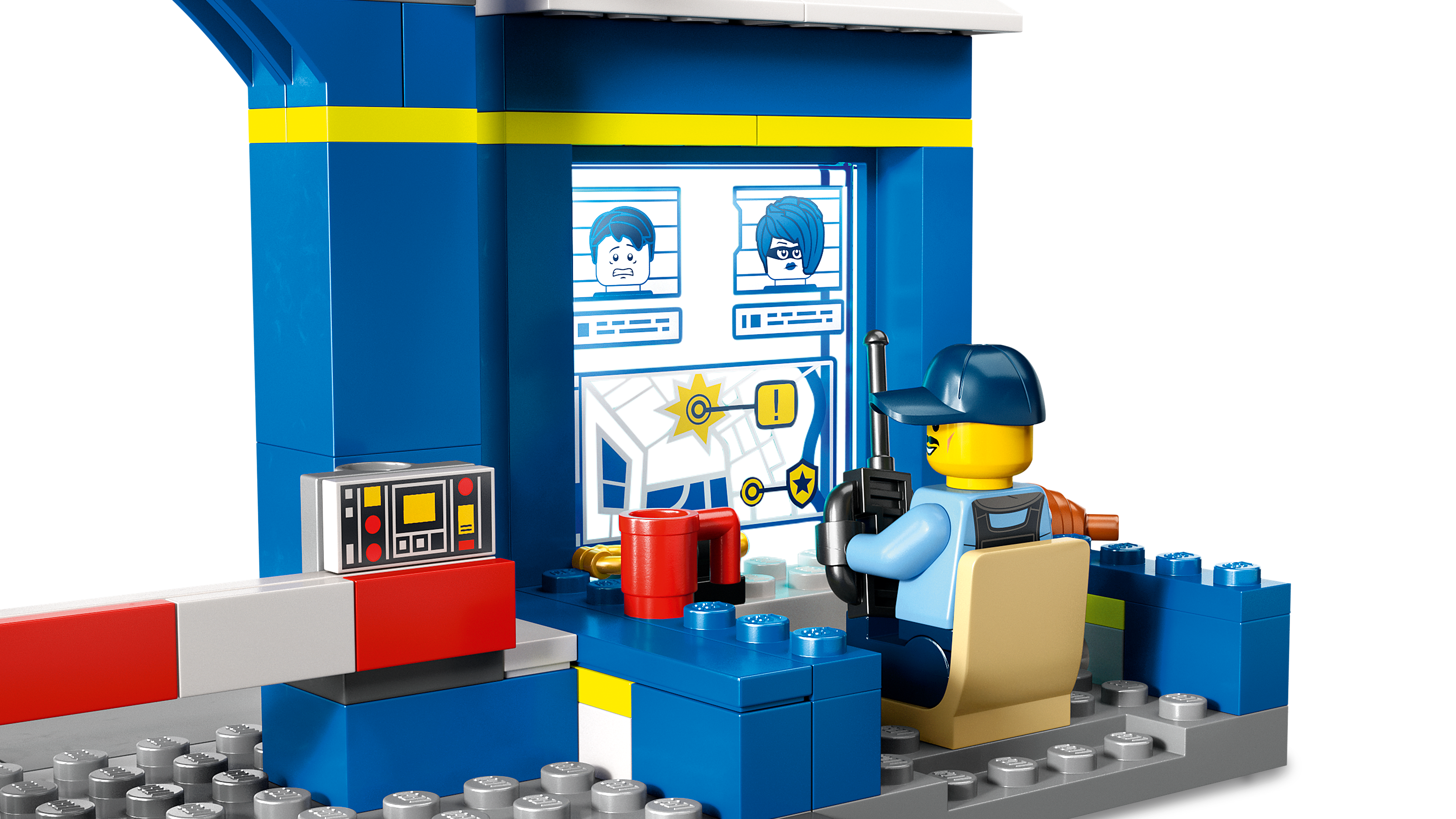 Picture of LEGO City 60370 Police Station Chase