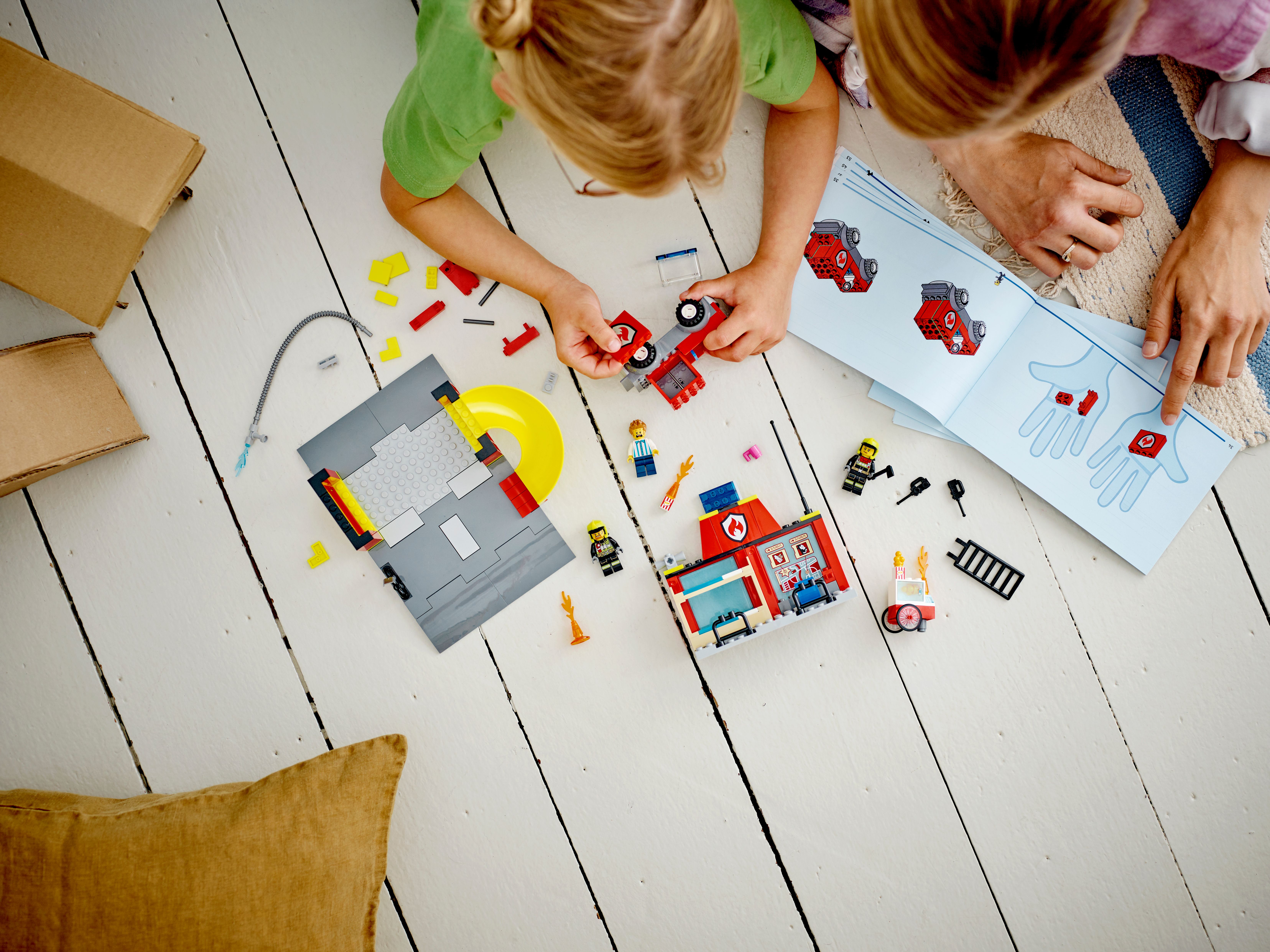 Picture of LEGO City 60375 Fire Station and Fire Engine