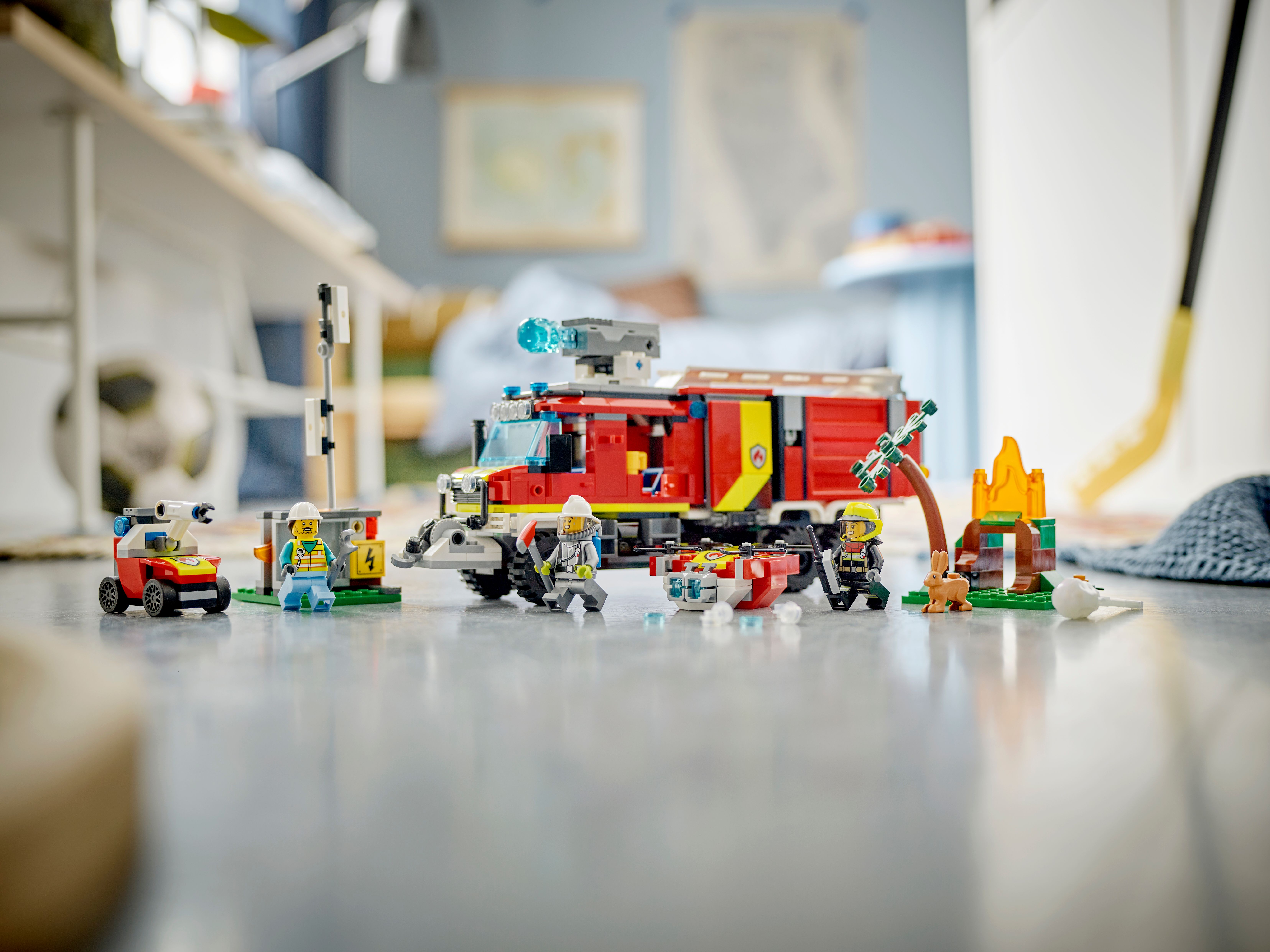 Picture of LEGO City 60374 Fire Command Unit