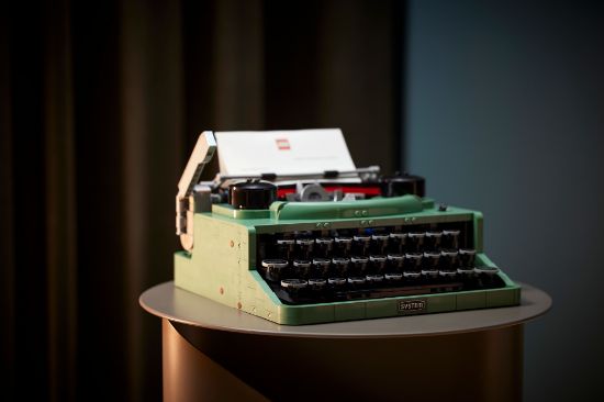 Picture of LEGO IDEAS 21327 Typewriter