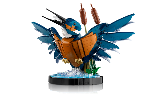 Picture of LEGO Icons 10331 Kingfisher Bird