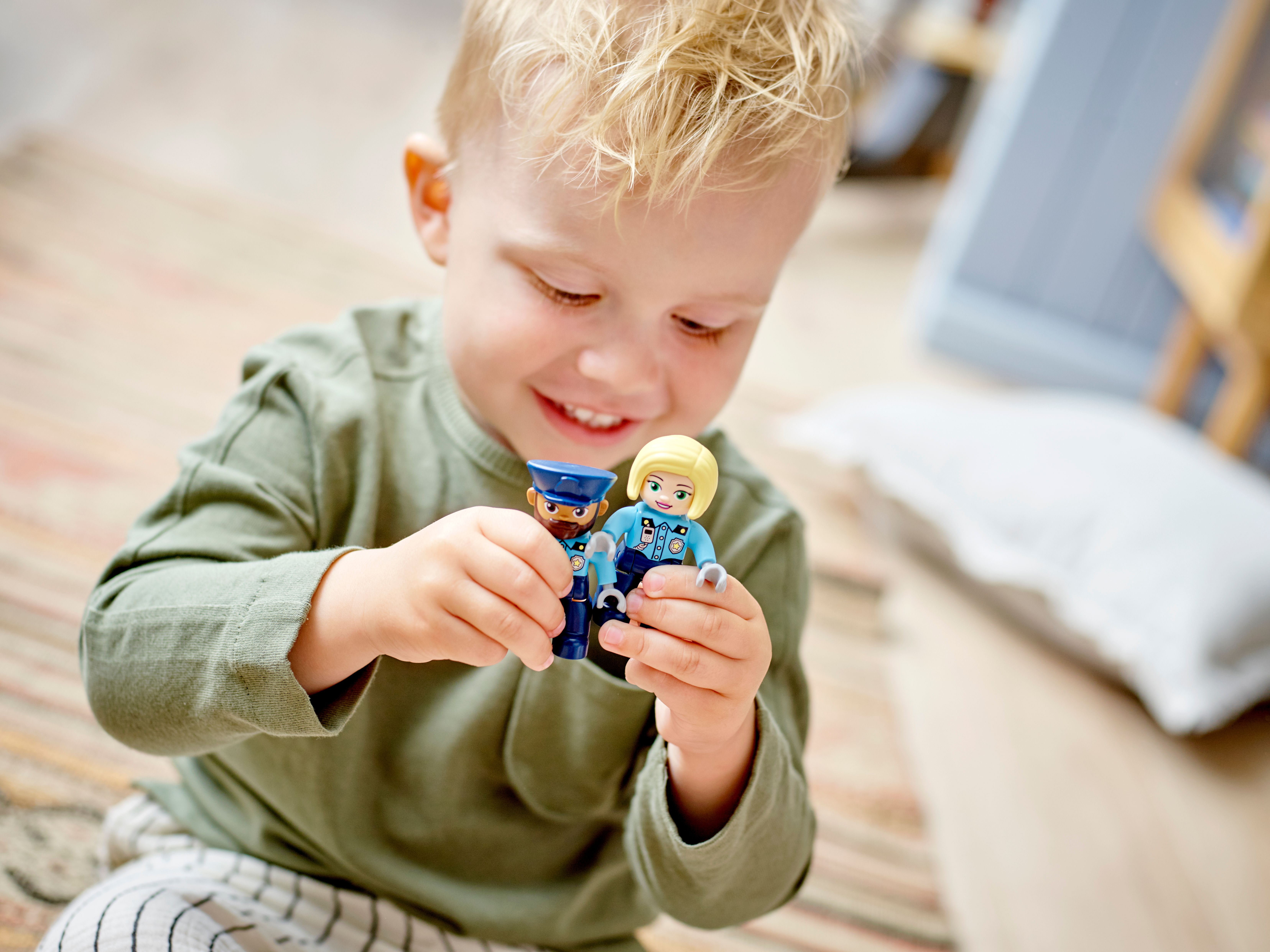 Picture of LEGO DUPLO 10959 Police Station & Helicopter