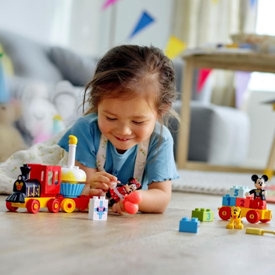 Picture of LEGO Disney 10941 Mickey & Minnie Birthday Train