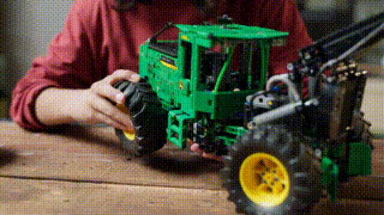 Picture of LEGO Technic 42157 John Deere 948L-II Skidder