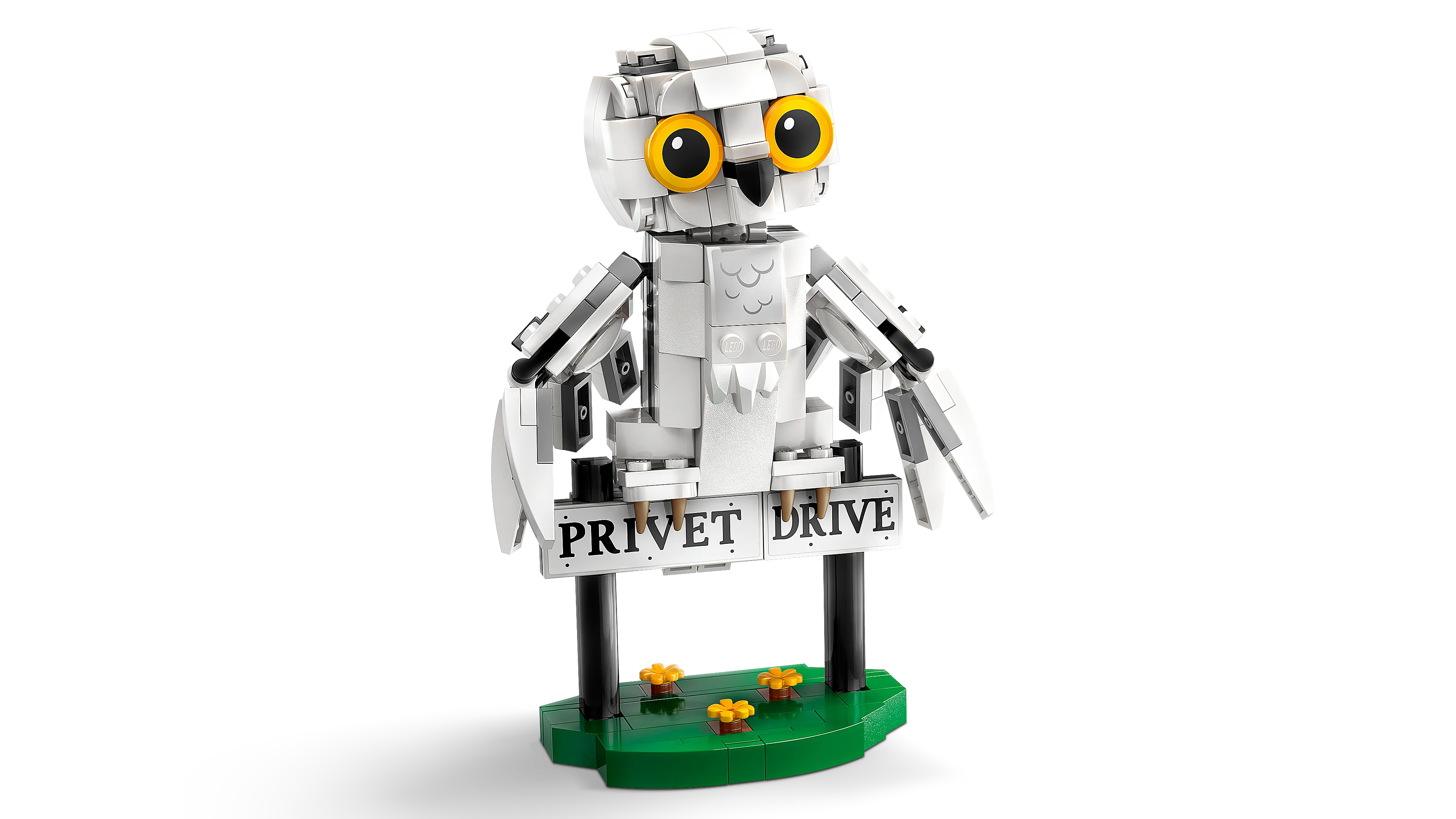 Picture of LEGO Harry Potter 76425 Hedwig at 4 Privet Drive