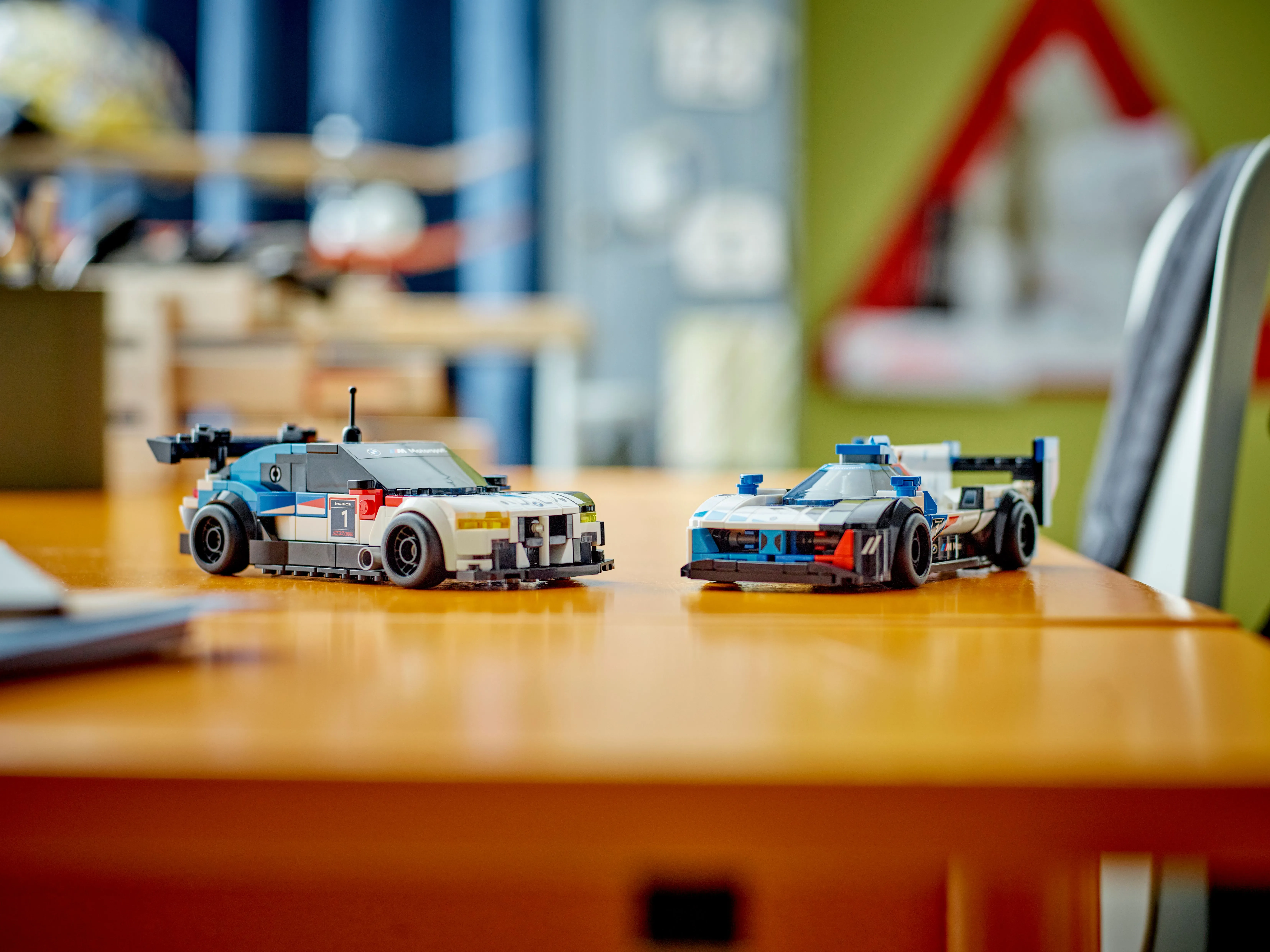 Picture of LEGO Speed Champions 76922 BMW M4 GT3 & BMW M Hybrid V8 Race Cars