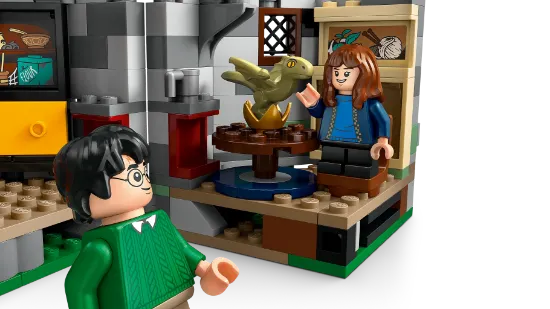 Picture of LEGO Harry Potter 76428 Hagrid's Hut: An Unexpected Visit