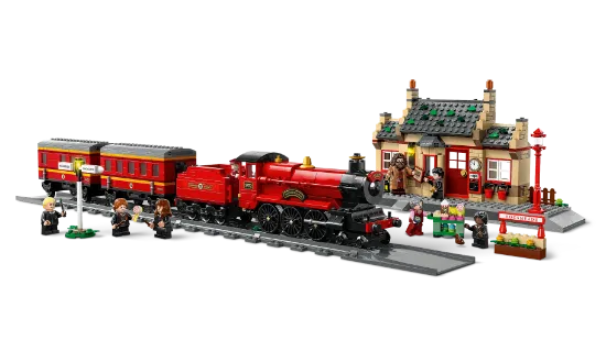 Picture of LEGO Harry Potter 76423 Hogwarts Express™ & Hogsmeade™ Station