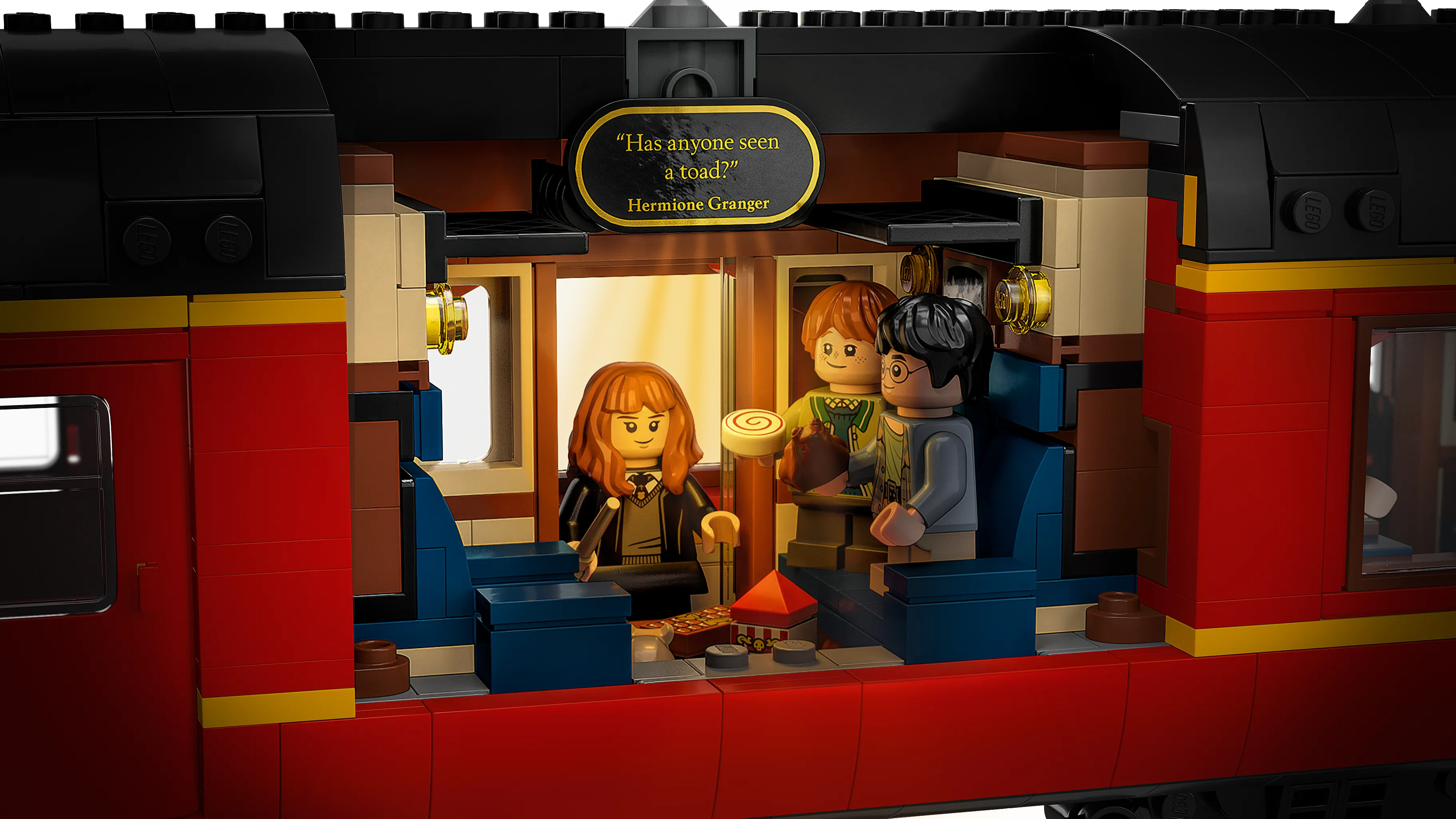 Picture of LEGO Harry Potter 76405 Hogwarts Express