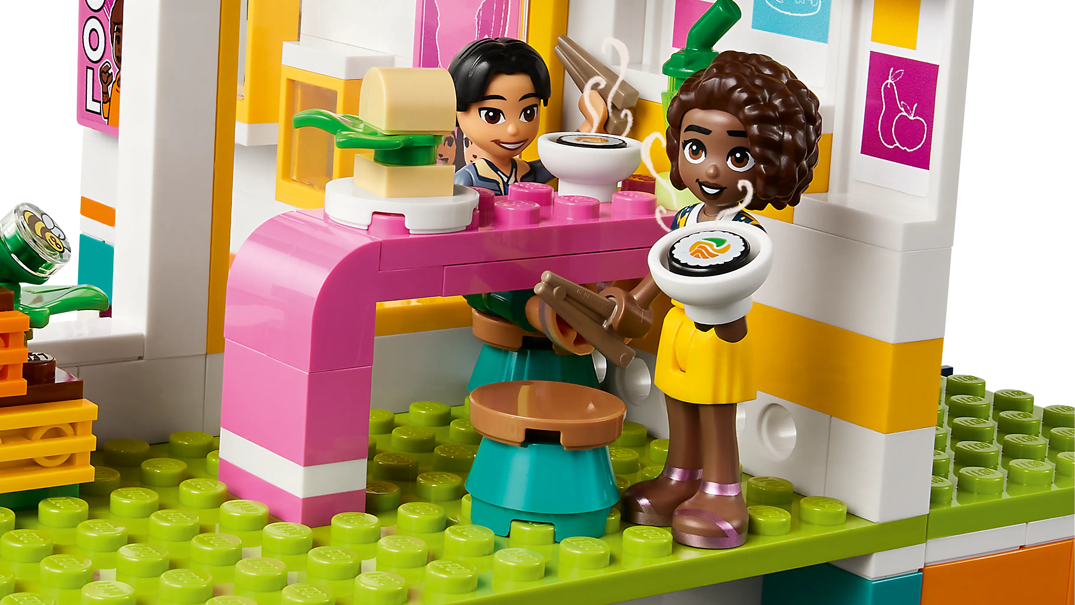 Picture of LEGO Friends 41731 Heartlake International School