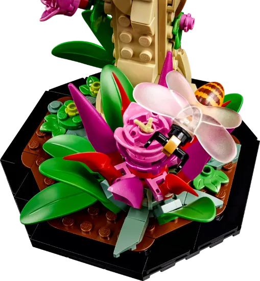 Picture of LEGO IDEAS 21342 The Insect Collection