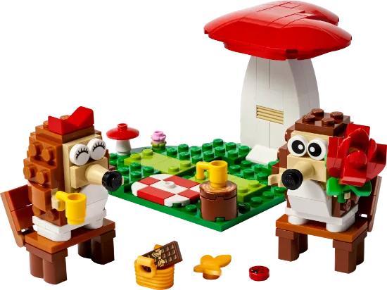 Picture of LEGO 40711 Hedgehog Picnic Date