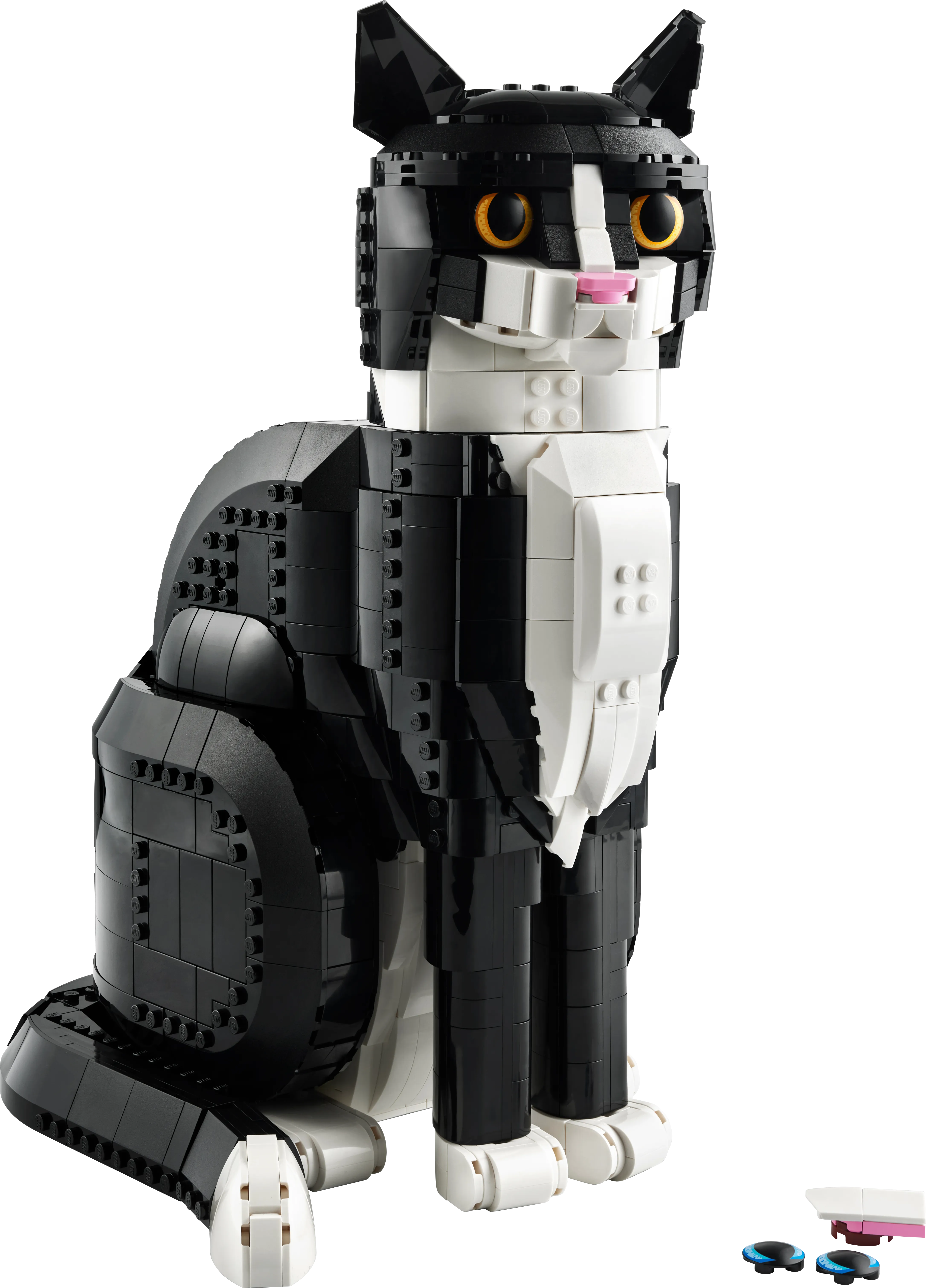 Picture of LEGO IDEAS 21349 Tuxedo Cat