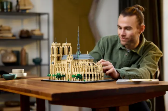 Picture of LEGO Architecture 21061 Notre-Dame de Paris