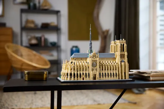 Picture of LEGO Architecture 21061 Notre-Dame de Paris