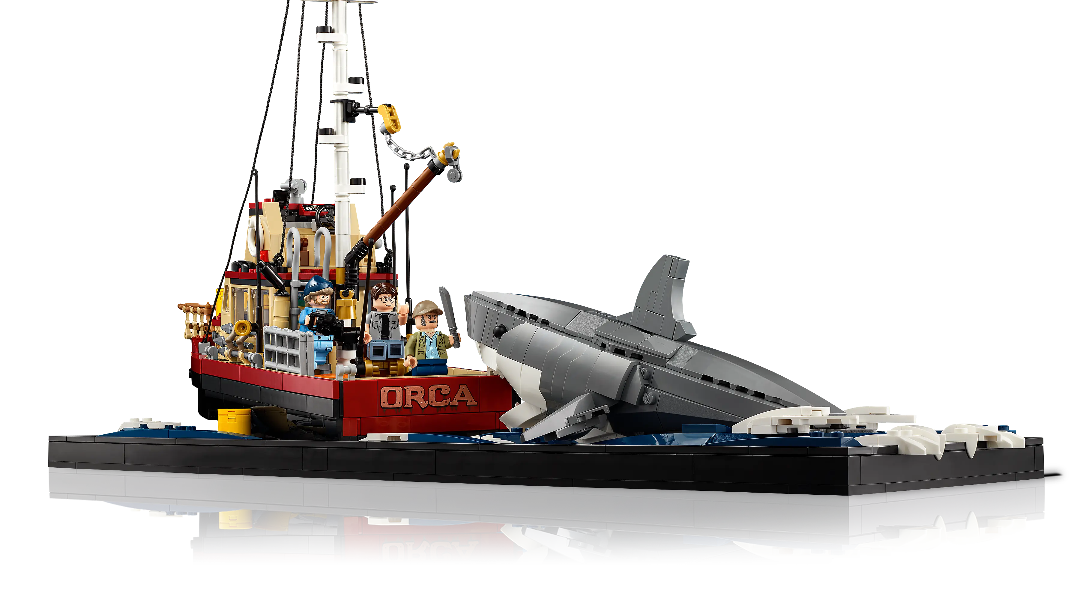 Picture of LEGO IDEAS 21350 Jaws