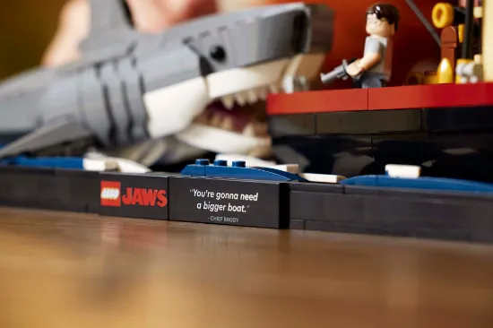 Picture of LEGO IDEAS 21350 Jaws