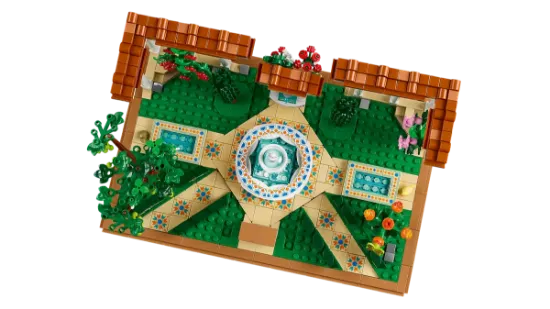 Picture of LEGO Icons 10359 Fountain Garden 