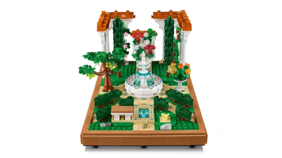 Picture of LEGO Icons 10359 Fountain Garden 