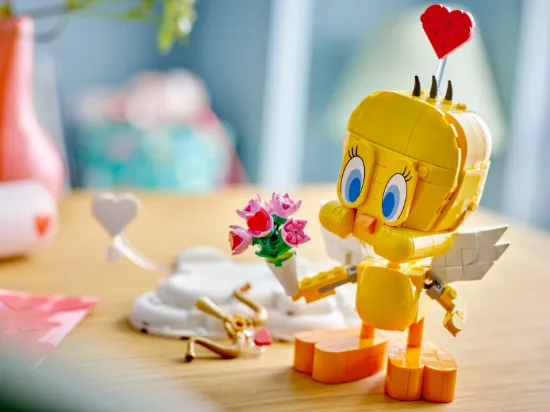 Picture of LEGO 40824 Sweetheart Tweety Bird 