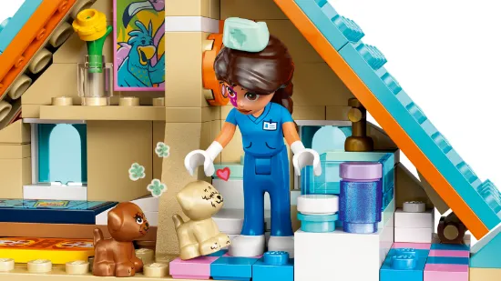 Picture of LEGO Friends 42651 Horse and Pet Vet Clinic 