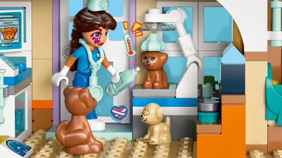 Picture of LEGO Friends 42651 Horse and Pet Vet Clinic 