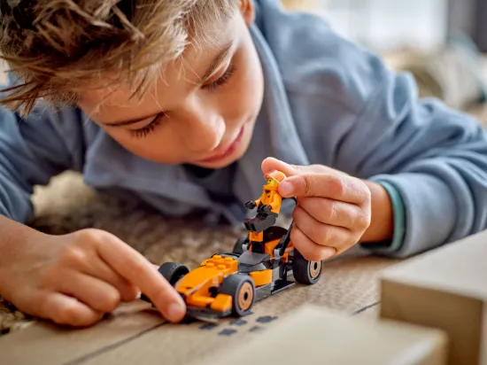 Picture of LEGO City 60442 F1 Driver with McLaren Race Car 